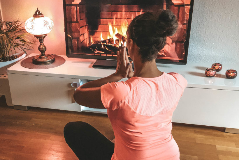 Mama Entspannung Selbstfürsorge Sport Bewegung Workout Kaminfeuer Gesundheit Feelgoodmama.de