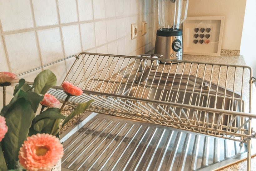 Küche sauber hygienisch Mama Familie Küchenputz Hausmittel Essig Zitronensäure