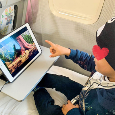 Fliegen mit Kleinkind – 9 Tipps für eine entspannte Reise